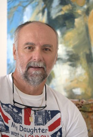 Portraitbild des österreichischen Künstlers Günther Schafellner