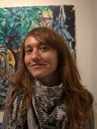 Portraitbild der österreichischen Künstlerin Katharina Teresidi