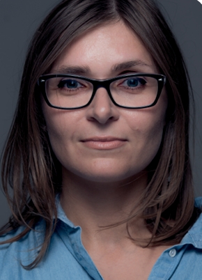 Portrait der polnischen Künstlerin Agata CZEREMUSZKIN