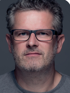 Portrait des deutschen Künstler Stefan NUETZEL